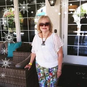 Meet your Posher, Sandra